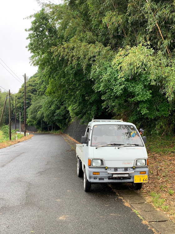 ハイゼットトラックの日曜日の朝・破竹・雨上がりに関するカスタム事例の投稿画像1枚目