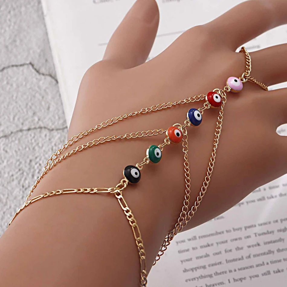 Ins Style Punk parelarmband, trendy damesaccessoire. Combineer de elegantie van parels met de edgy uitstraling van punk in jouw look.