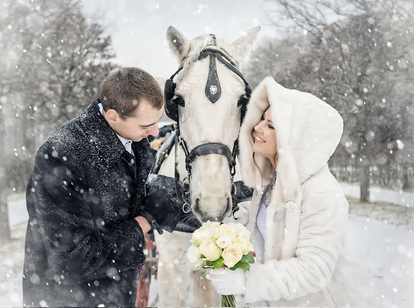 Wedding photographer Anastasiya Ru (whitefoto). Photo of 26 September 2016