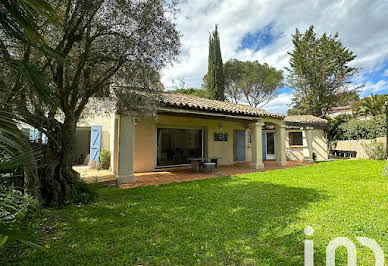 Maison avec piscine et terrasse 4