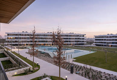 Appartement avec terrasse et piscine 1