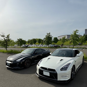 NISSAN GT-R R35