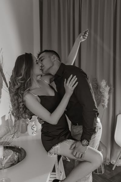 Fotógrafo de casamento Anastasiya Steshova (anastasiyaalexey). Foto de 29 de março 2022