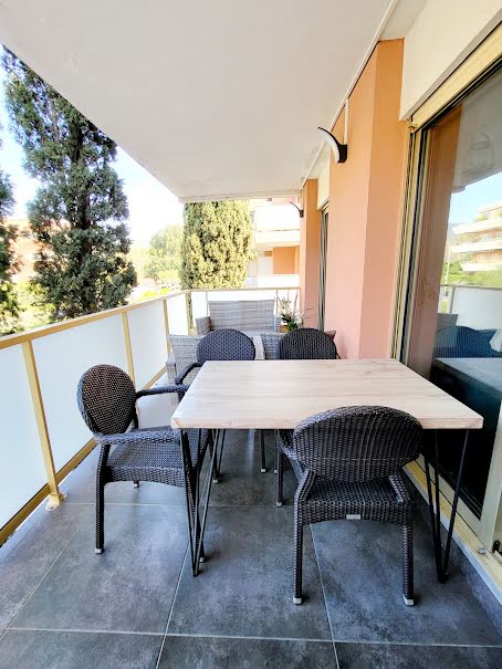 Vente appartement 2 pièces 28 m² à Cavalaire-sur-Mer (83240), 246 750 €