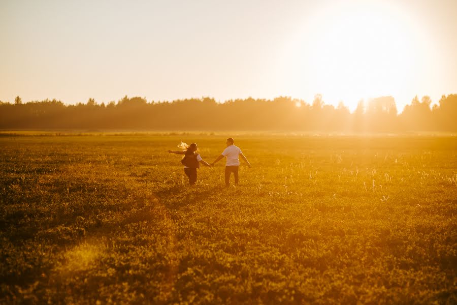 結婚式の写真家Dmitriy Sermyazhko (sermyazhko)。2021 2月4日の写真