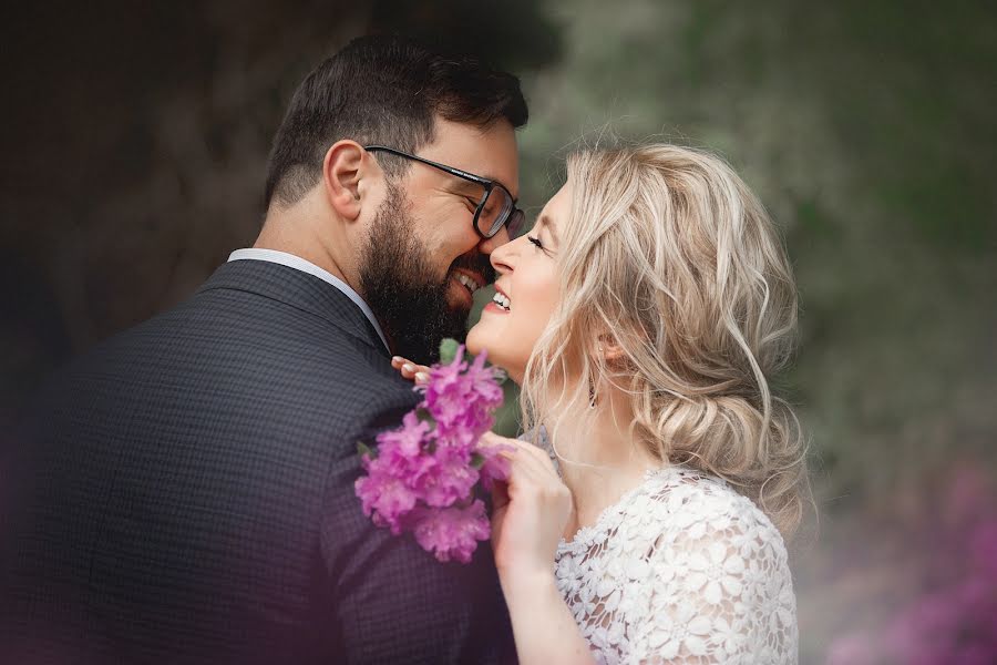 Wedding photographer Alena Romanovskaya (soffi). Photo of 20 May 2019