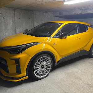 C-HR NGX10