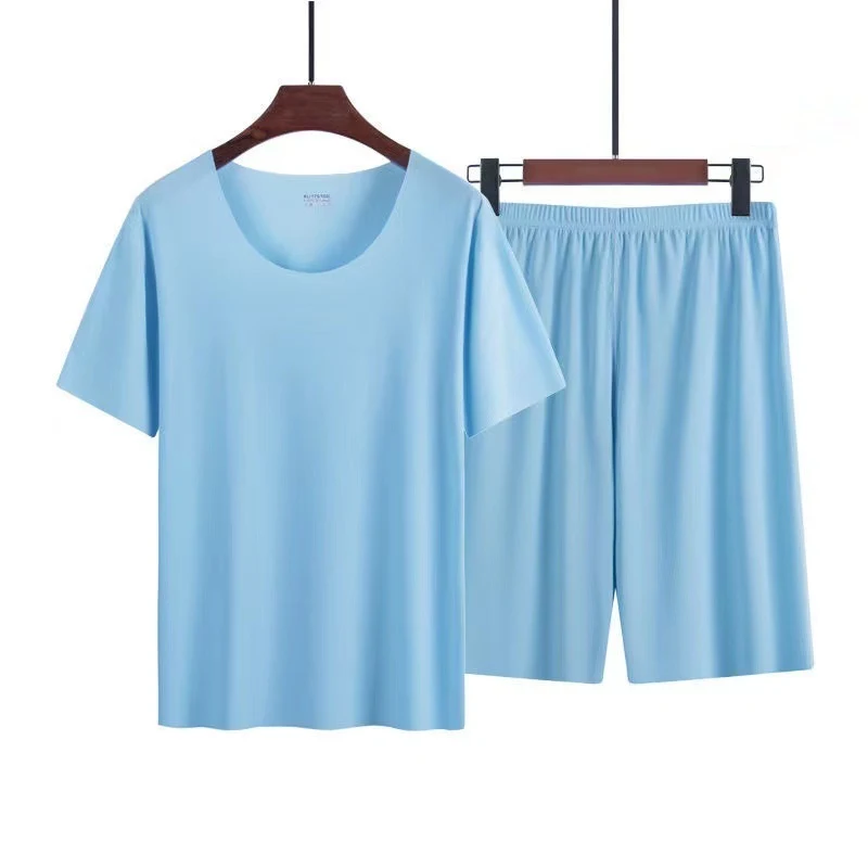 Conjunto de Homewear Fino y Sin Costuras con Cuello Redondo de Modal para una Comodidad Suave y Ligera. Perfecto para Relajarse en Casa.