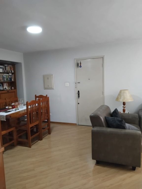 Apartamentos à venda Água Rasa