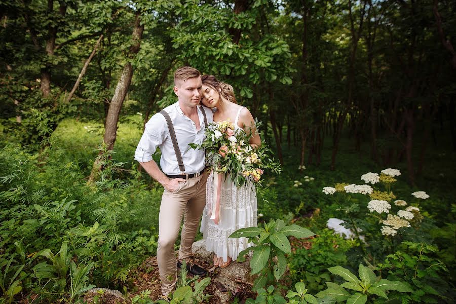 Fotógrafo de casamento Anya Shelest (anyashelest). Foto de 6 de julho 2017