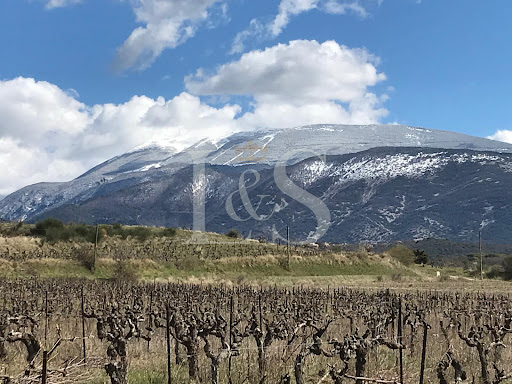 Propriété avec piscine et jardin 4