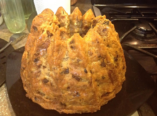 WHISKEY -SAUCED BREAD PUDDING