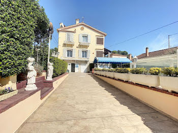 villa à Cagnes-sur-Mer (06)