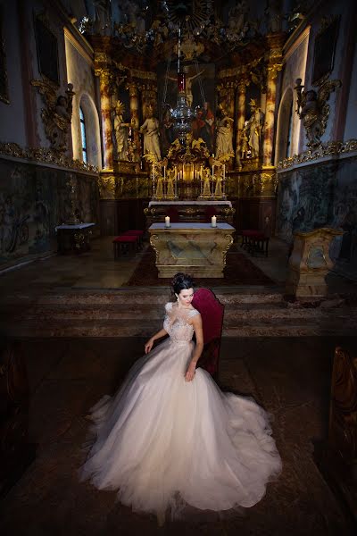 Fotógrafo de casamento Andrey Balabasov (pilligrim). Foto de 15 de abril 2017