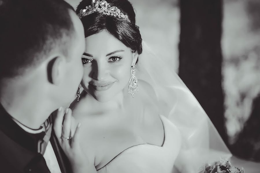Wedding photographer Valentina Yudina (well99). Photo of 15 July 2015