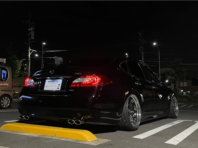フーガのスタンス系・VIPカー・イベ車仕様・VQエンジン・VQ35に関するカスタム事例の投稿画像3枚目