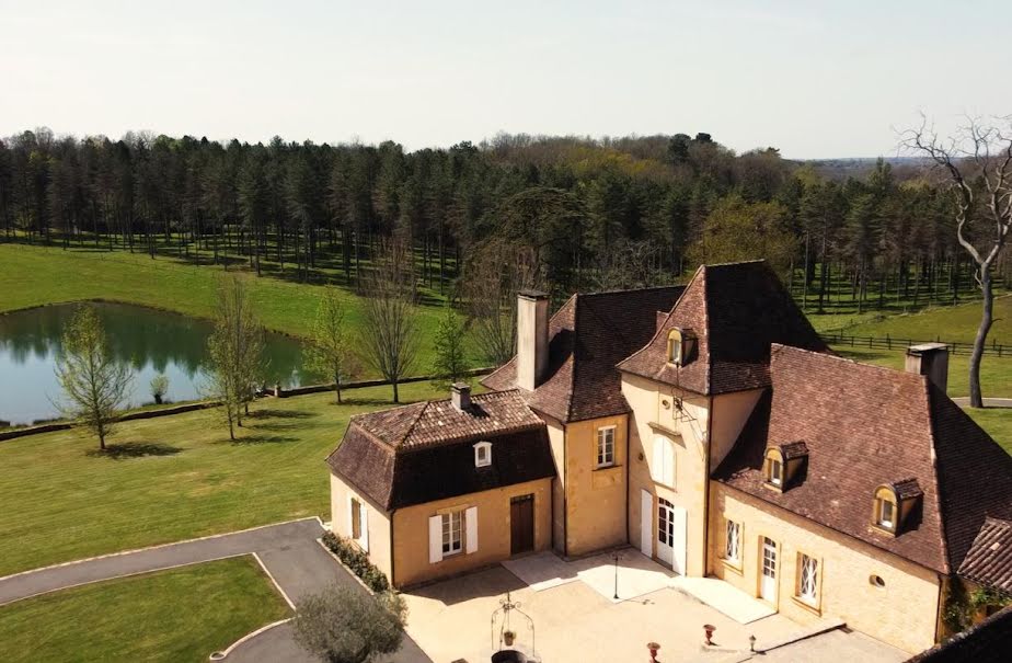 Vente manoir 14 pièces 450 m² à Bergerac (24100), 1 910 000 €