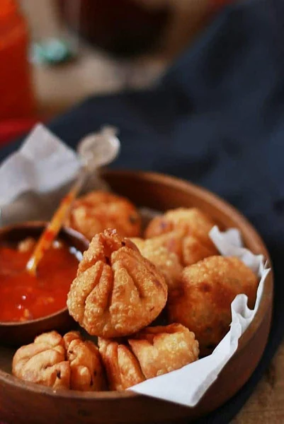 Veggie Fried Momos