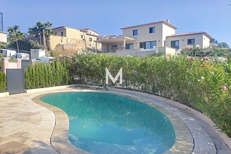 Vente villa 4 pièces 100 m² à Sainte-Maxime (83120), 830 000 €