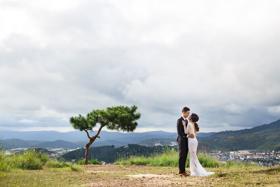 Wedding photographer Nguyen Thanh Tu (nanoray). Photo of 13 October 2020