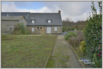 maison à Saint-Pierre-des-Landes (53)