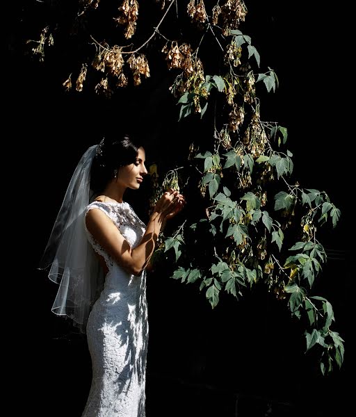 Fotógrafo de casamento Olga Oborskaya (oborskayaolga). Foto de 20 de março 2016