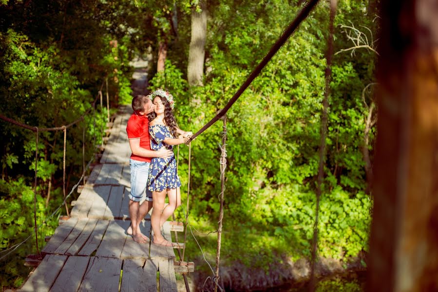 Wedding photographer Kseniya Yarkova (yagradi). Photo of 24 August 2015