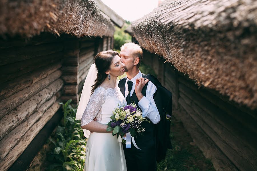 Fotógrafo de casamento Dmitriy Schekochikhin (schekochihin). Foto de 2 de fevereiro 2017