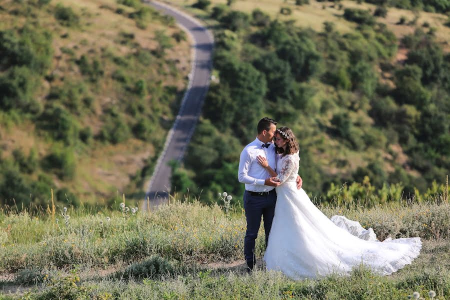 Wedding photographer Ciprian Petcut (cipri23). Photo of 20 January 2019