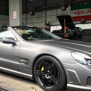 SL SL63