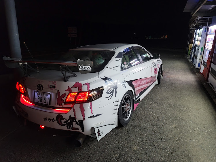 カムリのプチドライブ✨に関するカスタム事例の投稿画像1枚目