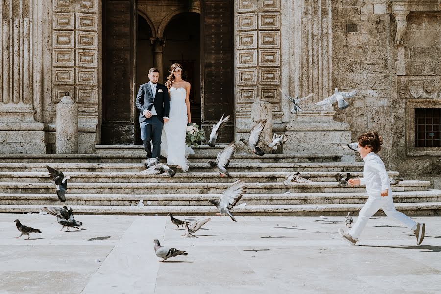 Wedding photographer Giacomo Barbarossa (giacomobarbaros). Photo of 9 April 2019