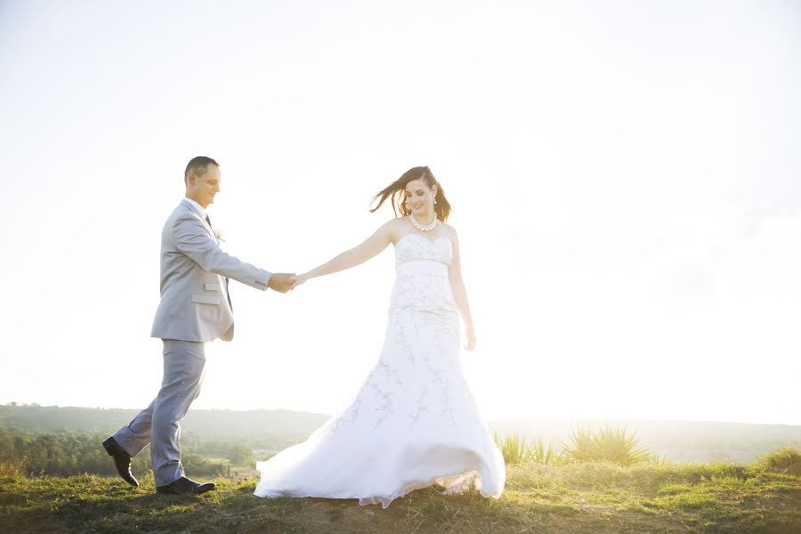 Fotógrafo de casamento Romaen Tiffin (renphotos). Foto de 13 de janeiro 2019