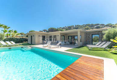 Villa with pool and terrace 20