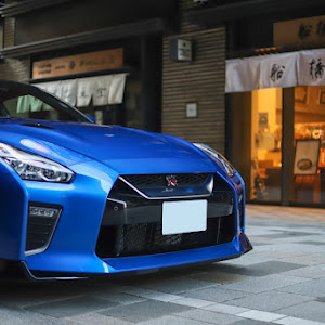 NISSAN GT-R R35