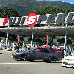 スカイライン GT-R BNR32