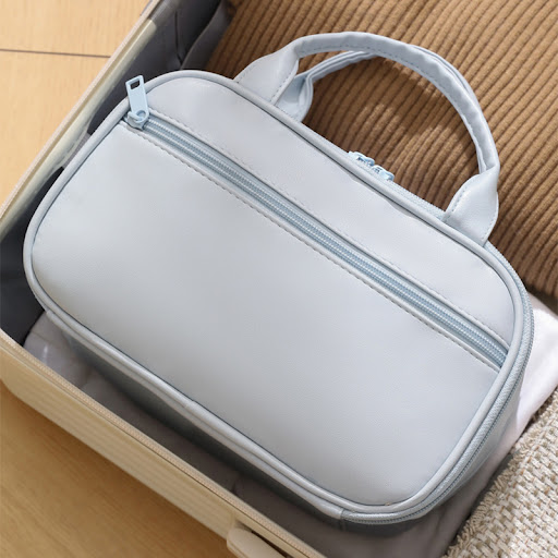 Title 4, New Portable Cosmetic Bag with Handle Large Cap...