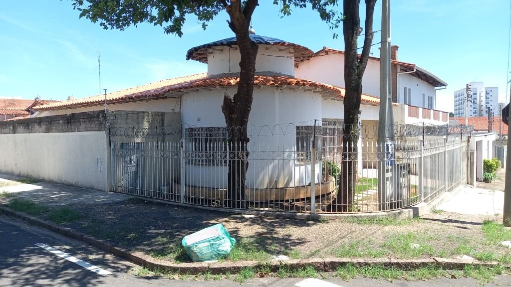 Casas à venda Jardim Chapadão