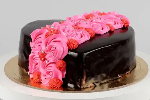 Chocolate Heart Shape Rose Cake