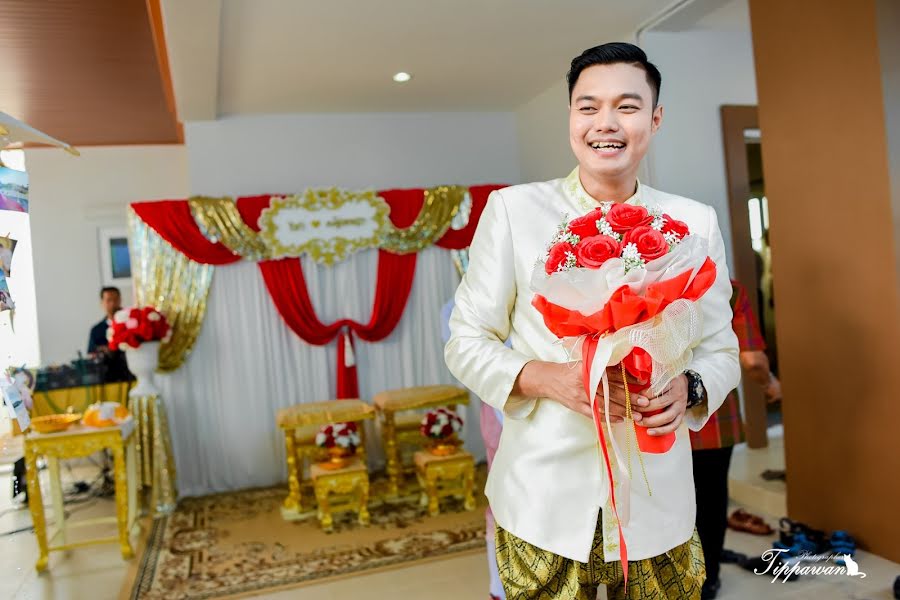 Φωτογράφος γάμων Tippawan Ueasalung (ueasalung). Φωτογραφία: 8 Σεπτεμβρίου 2020