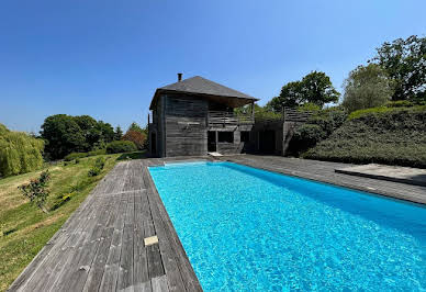 House with pool and terrace 4