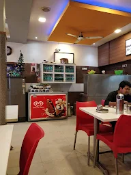 Shanti Cafe photo 1