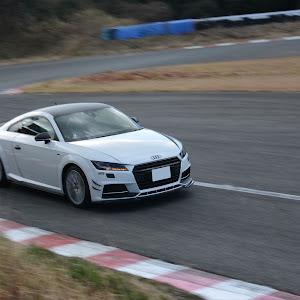 TT クーペ 1.8TFSI