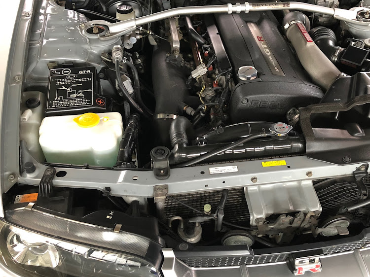 スカイライン GT-RのDIY・スカイライン・スカイラインGTR BCNR33・エンジンルームに関するカスタム事例の投稿画像6枚目