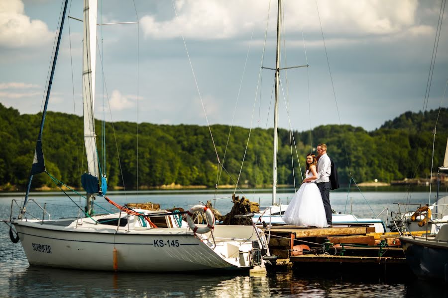 Wedding photographer Adrian Siwulec (siwulec). Photo of 19 May 2016