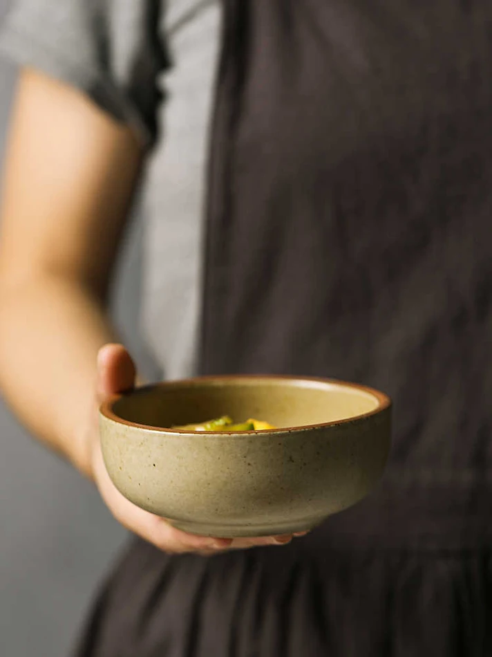Household Single Retro Vintage Simple Ceramic Rice Bowl. Perfect for individual servings, adding a touch of vintage char