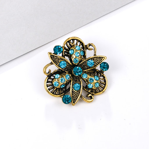 Title 19, Alloy rhinestone small pin brooch costume, a sp...
