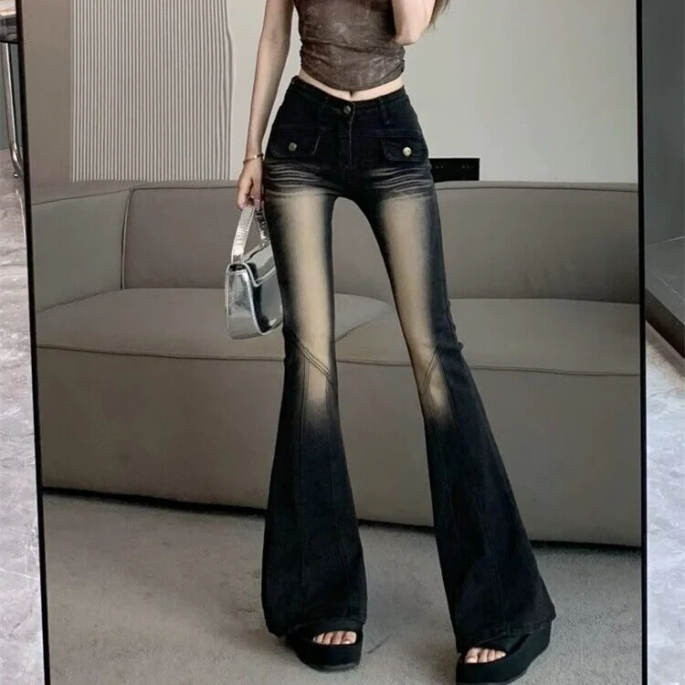 Damen Skinny Jeans im Retro-Look mit Farbverlauf, modisch und figurbetont. Diese Jeans sind ideal für einen stilvollen, lässigen Auftritt.