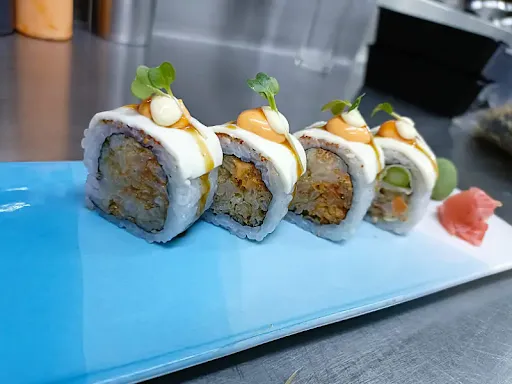 Spicy Cheese Maki 4 Pcs