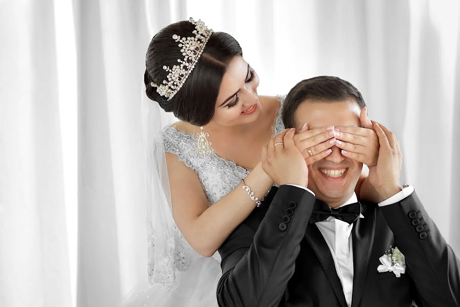 Wedding photographer Aziz Khalikov (azizkhalikov). Photo of 16 March 2019